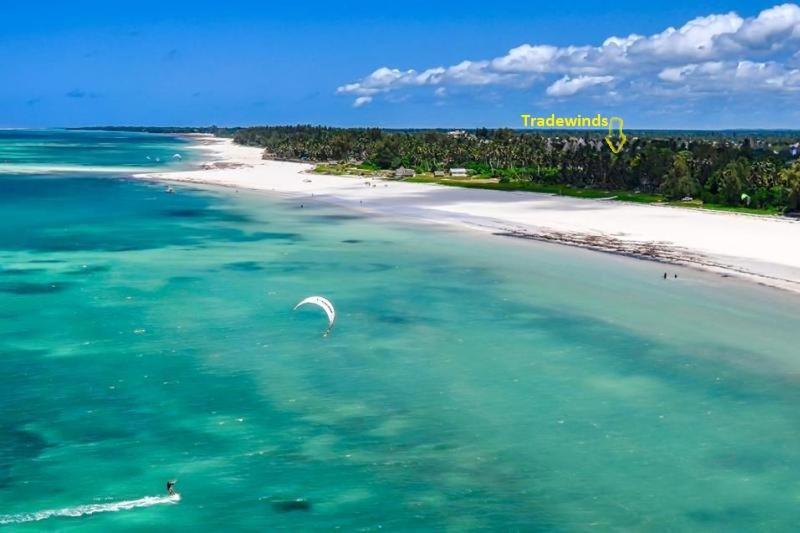 Tradewinds Lodge Diani Beach Eksteriør bilde