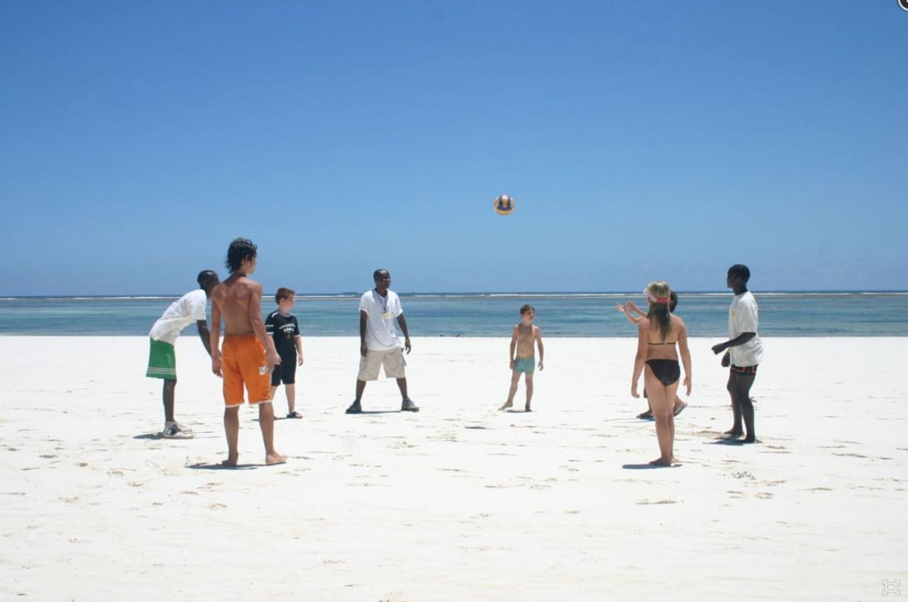 Tradewinds Lodge Diani Beach Eksteriør bilde